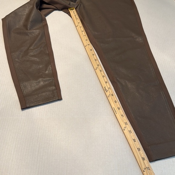 NWT Chico's Tan Faux-Leather Front Ponte Leggings Size L/12 - Picture 8 of 15